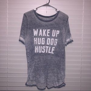 Hug dog tee